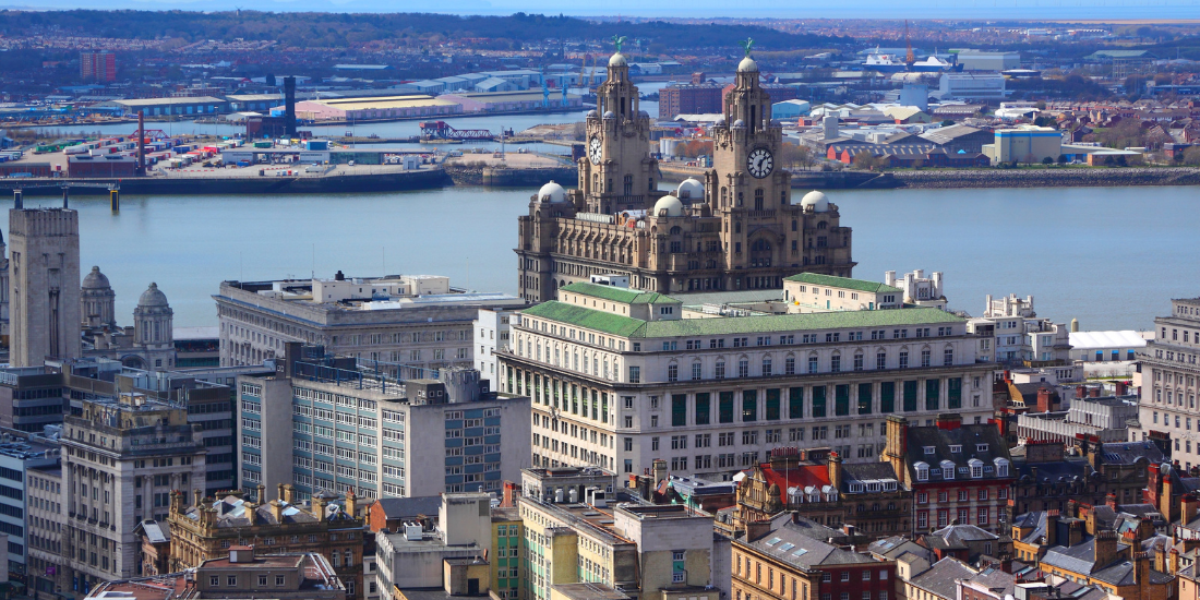 Cheap Airport Transfers Liverpool To Manchester – Explore The North West